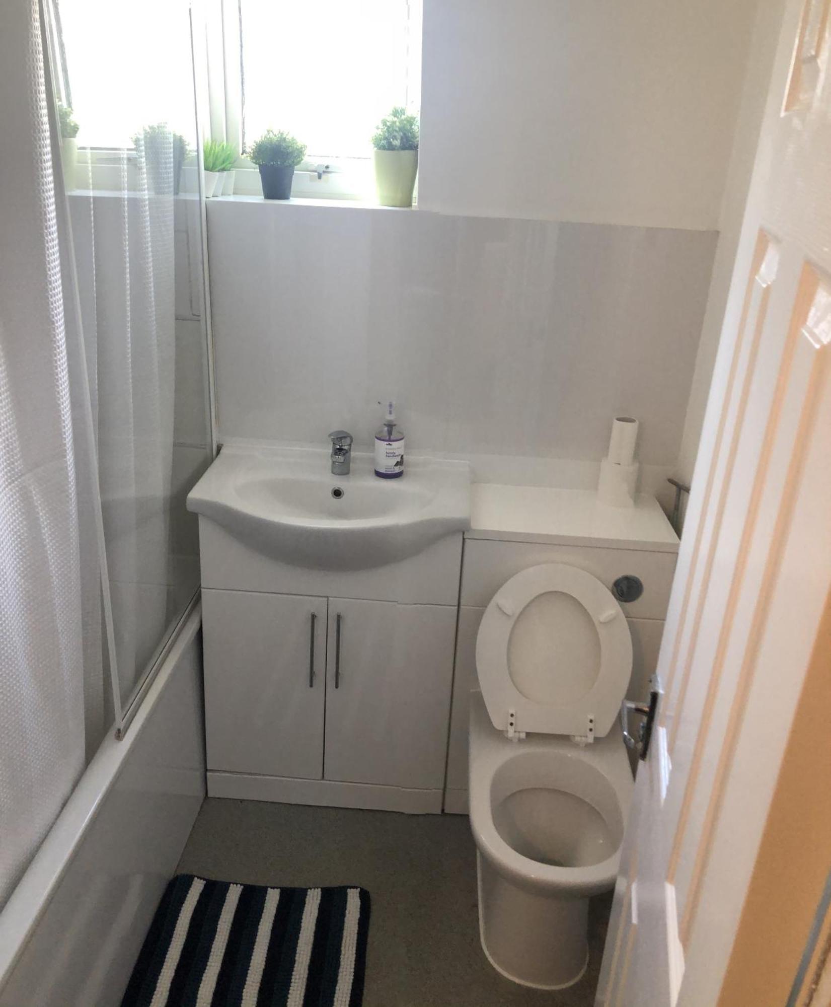Apple House Guesthouse Heathrow Airport Hillingdon Zimmer foto